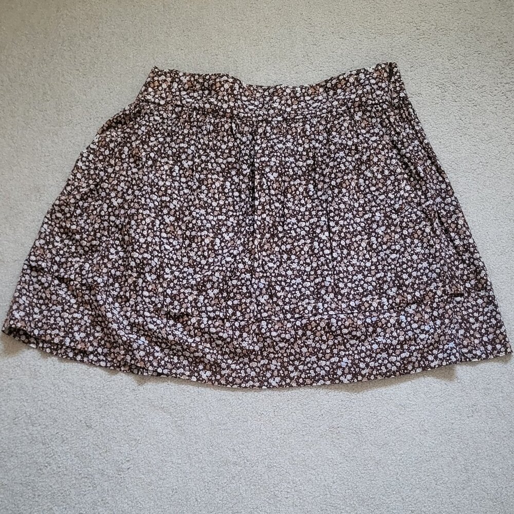 Cute context skirt